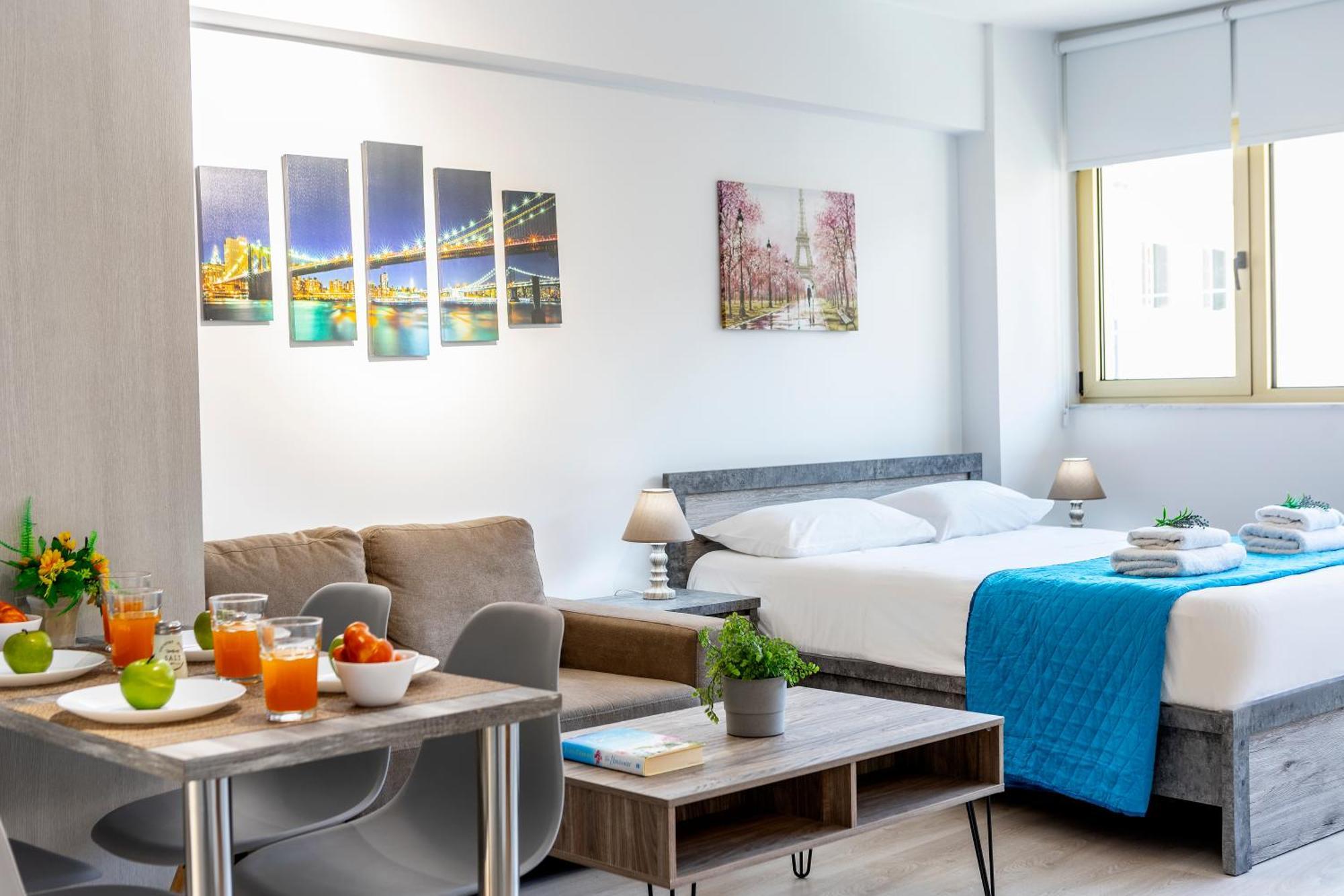 C-Premium Apts 100M From Beach And City Centre Larnaca Ngoại thất bức ảnh