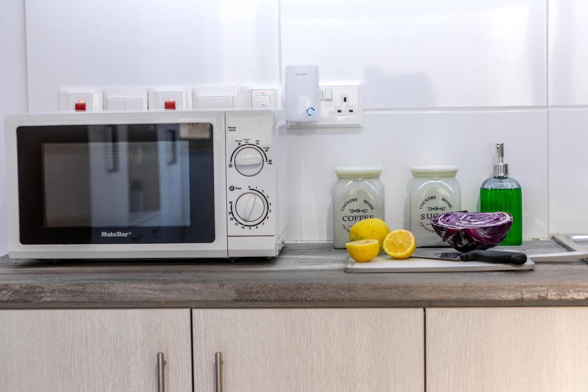 C-Premium Apts 100M From Beach And City Centre Larnaca Ngoại thất bức ảnh