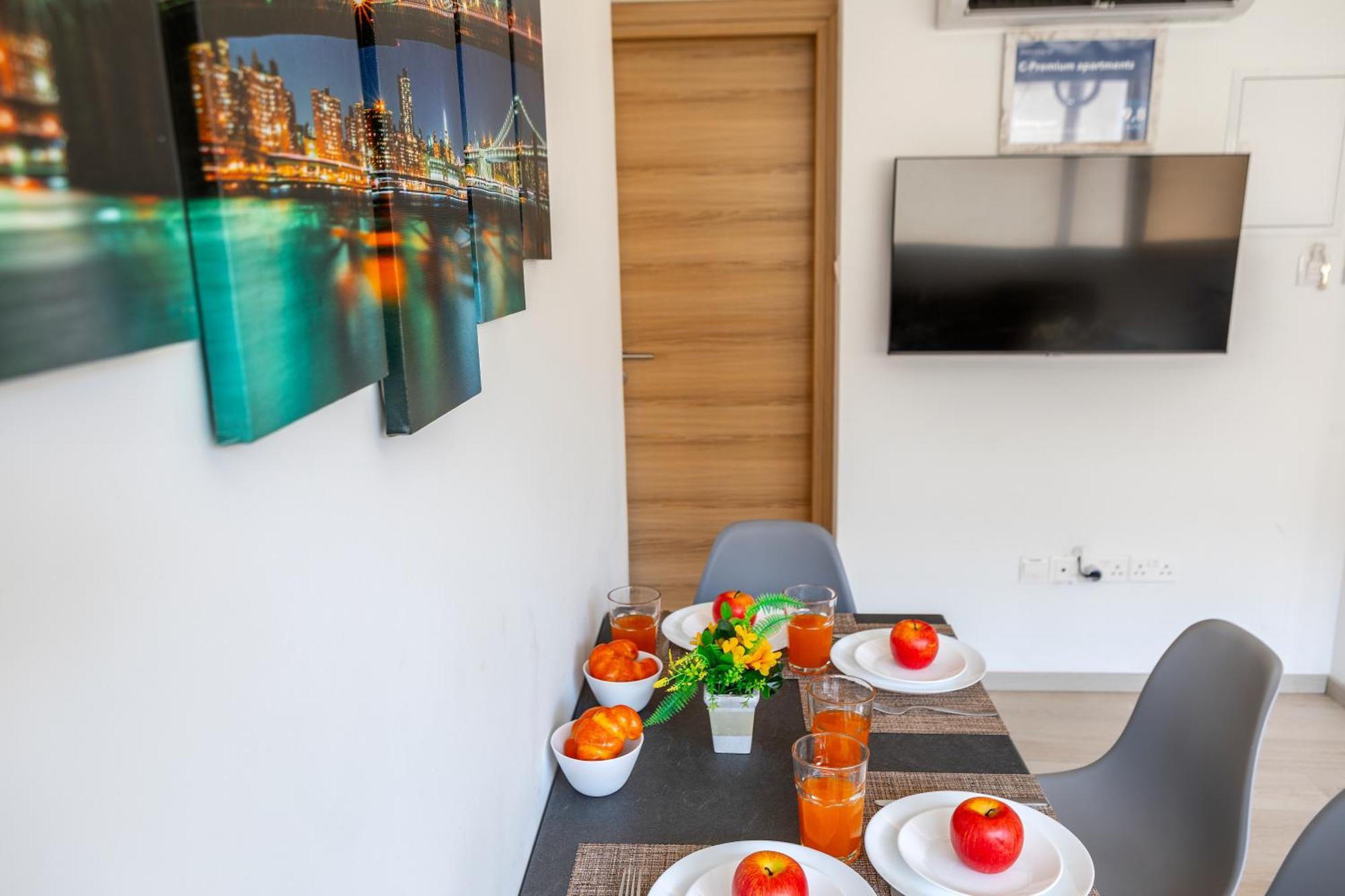 C-Premium Apts 100M From Beach And City Centre Larnaca Ngoại thất bức ảnh